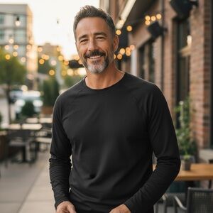 BOSS HUGO BOSS Fine Gauge Sweater. Size Large (slim fit)